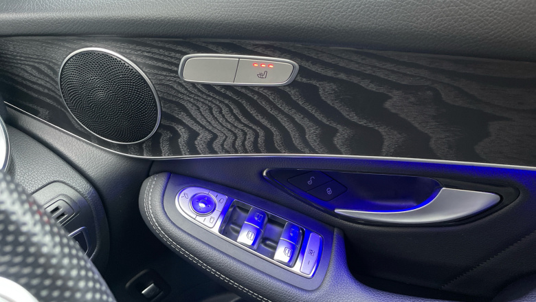 Mercedes-Benz GLC 300d 4Matic AMG Line Premium 5dr 9G-Tronic Diesel Estate